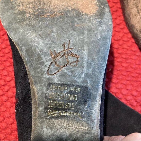 JOHN FLUEVOG Sz 10.5 Suede Stacked Heel Booties Zipper Closure - Picture 9 of 11